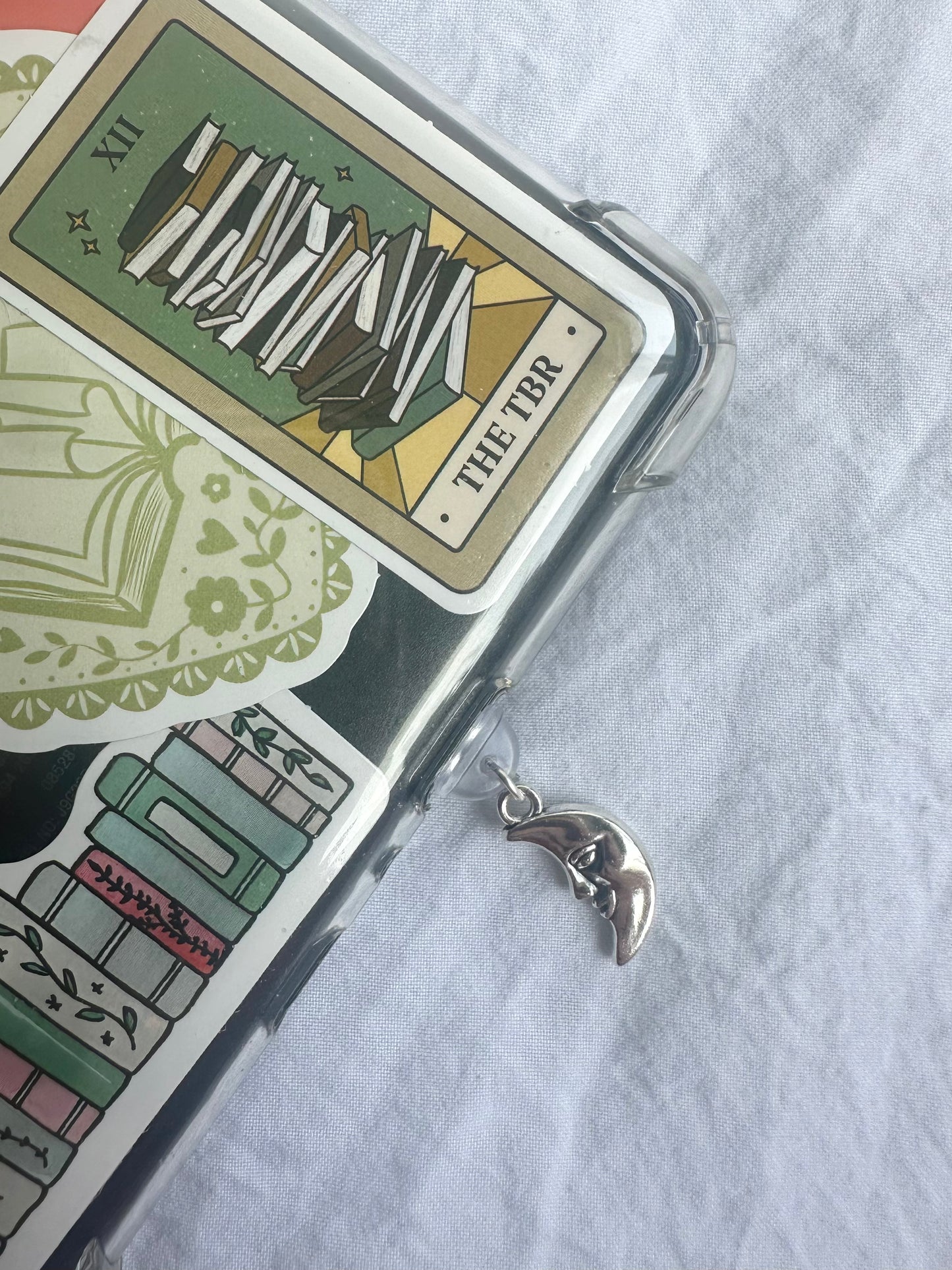 Kindle dust plug - moon