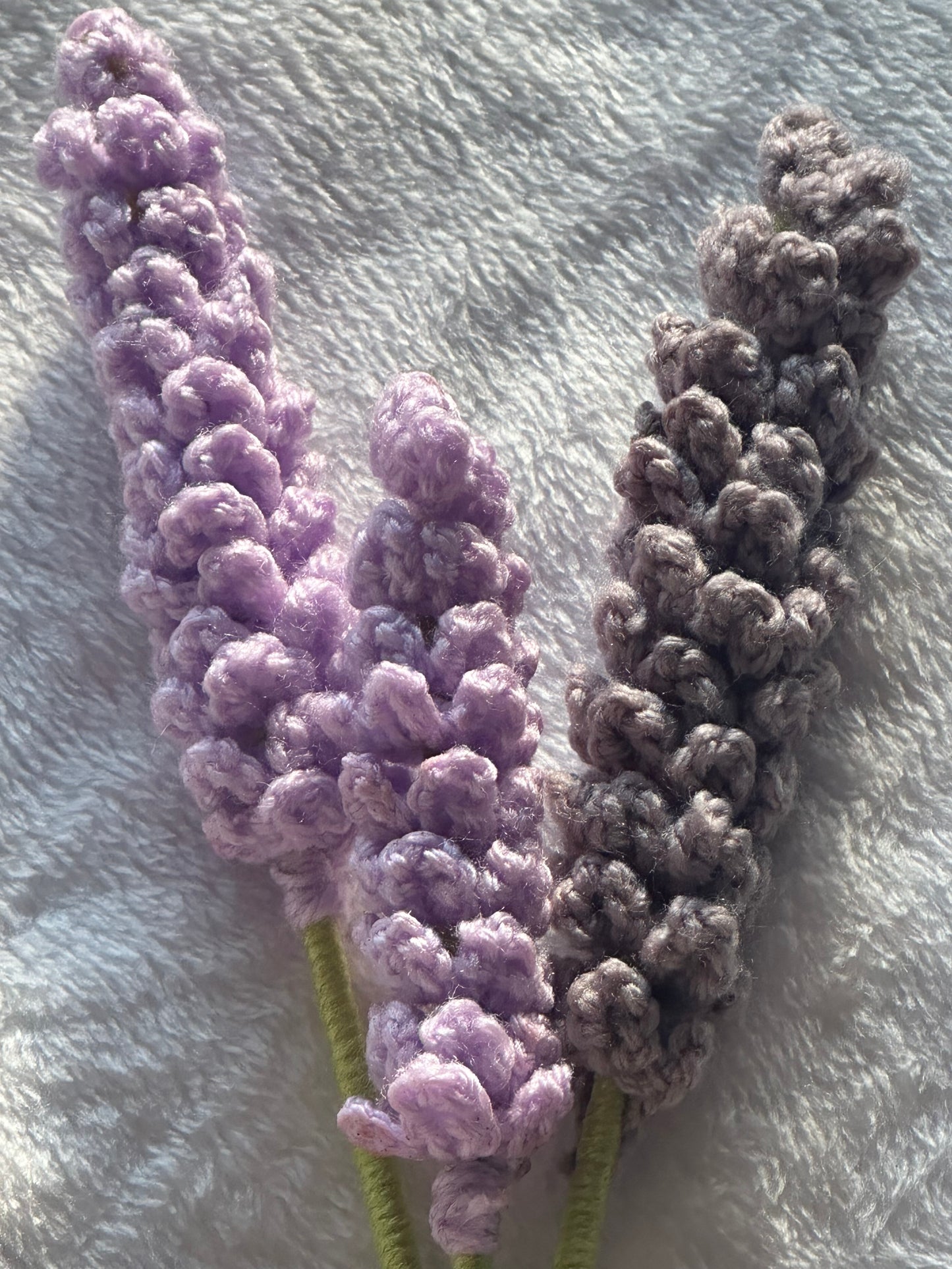 Lavender flower stem - crochet