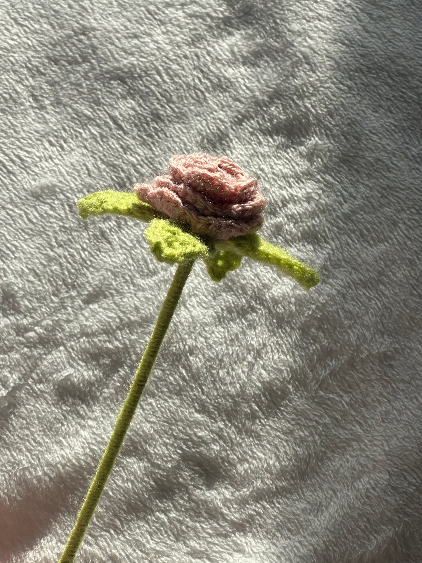 Rose flower stem - crochet