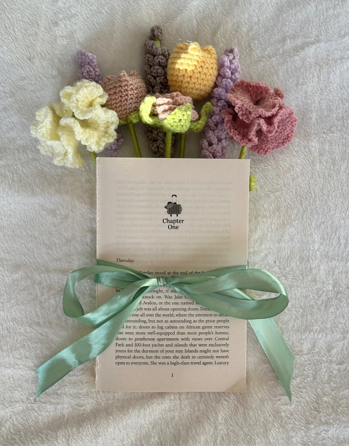 Book bouquet- crochet flowers